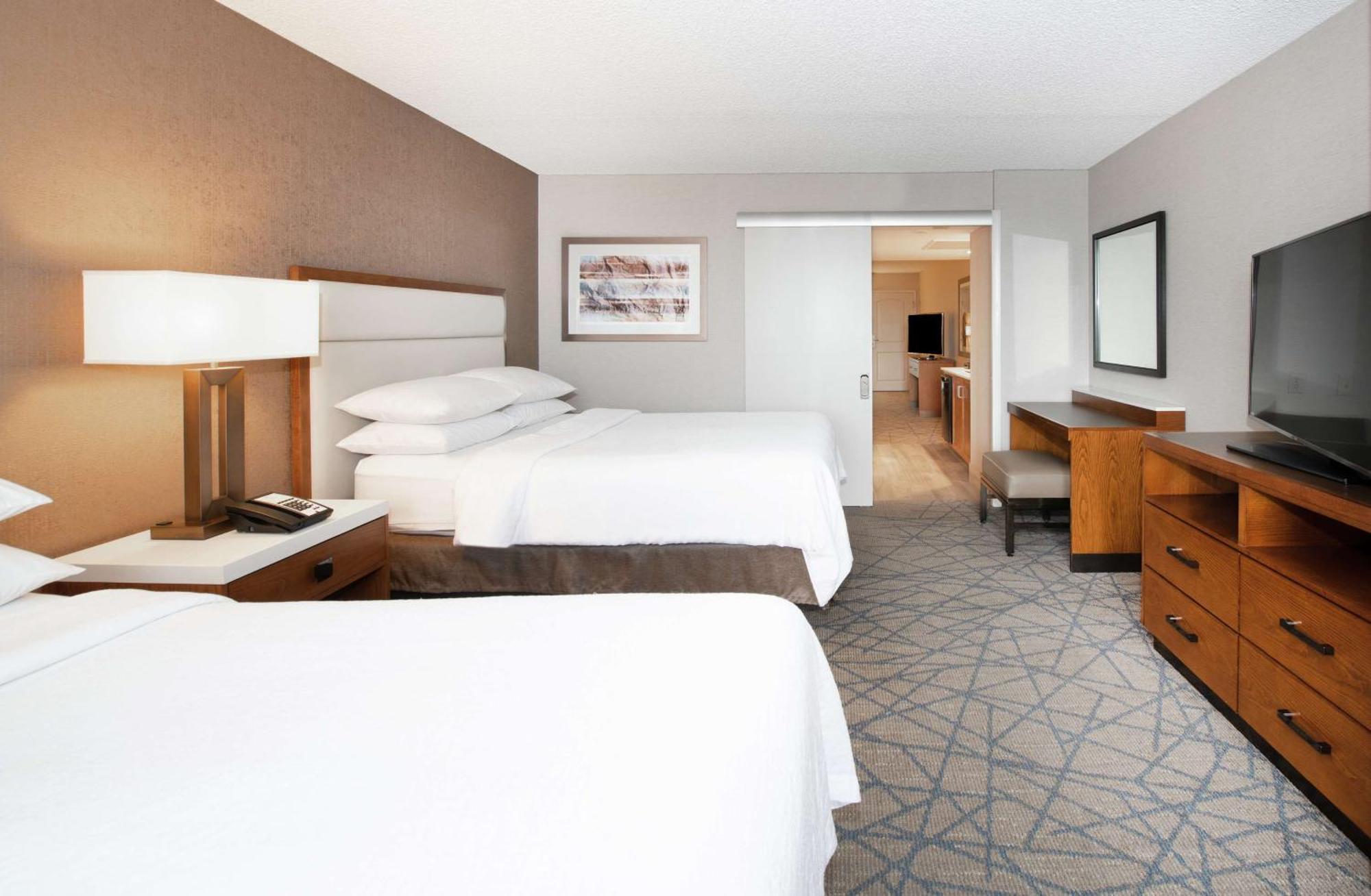 เอมบาสซีสวีทโฮเต็ล โคโลราโด สปริงส์ Hotel โคโลราโดสปริงส์ ภายนอก รูปภาพ